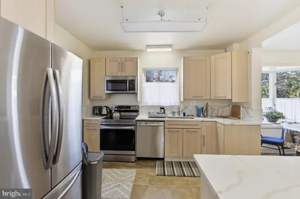 $2,995 | 4300 Howard Road, Beltsville, MD 20705