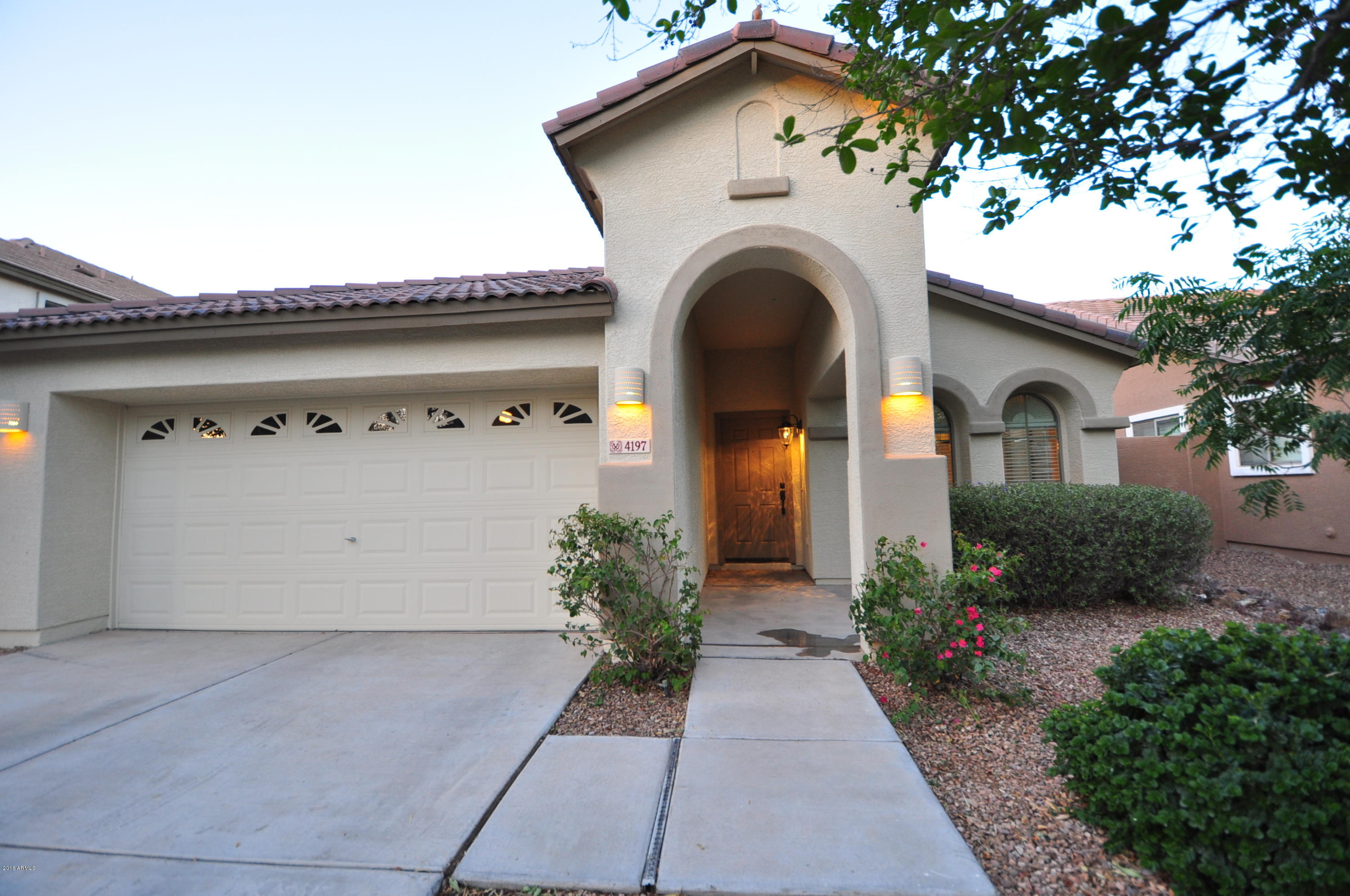 4197 South Sawmill Road Gilbert, AZ 85297 - Photo 3 of 28 FRONT 2