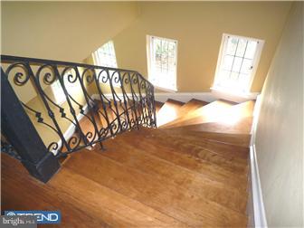 1510 Hill Road Reading, PA 19602 - Photo 3 of 12 Foyer