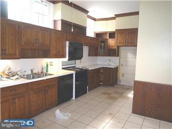 1510 Hill Road Reading, PA 19602 - Photo 5 of 12 Kitchen