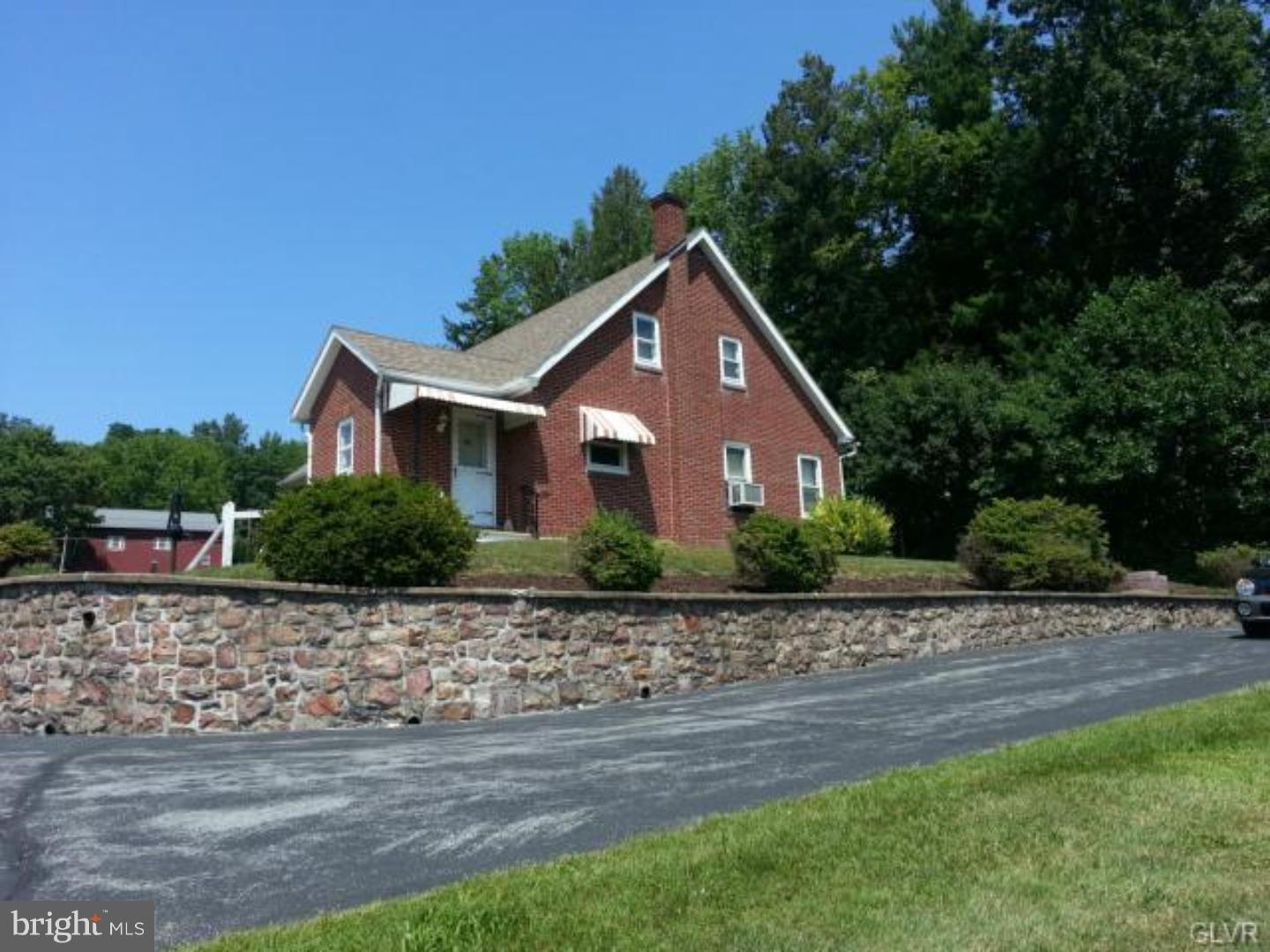 7644 Corning Road Zionsville, PA 18092 - Photo 2 of 20 Gallery Image 2