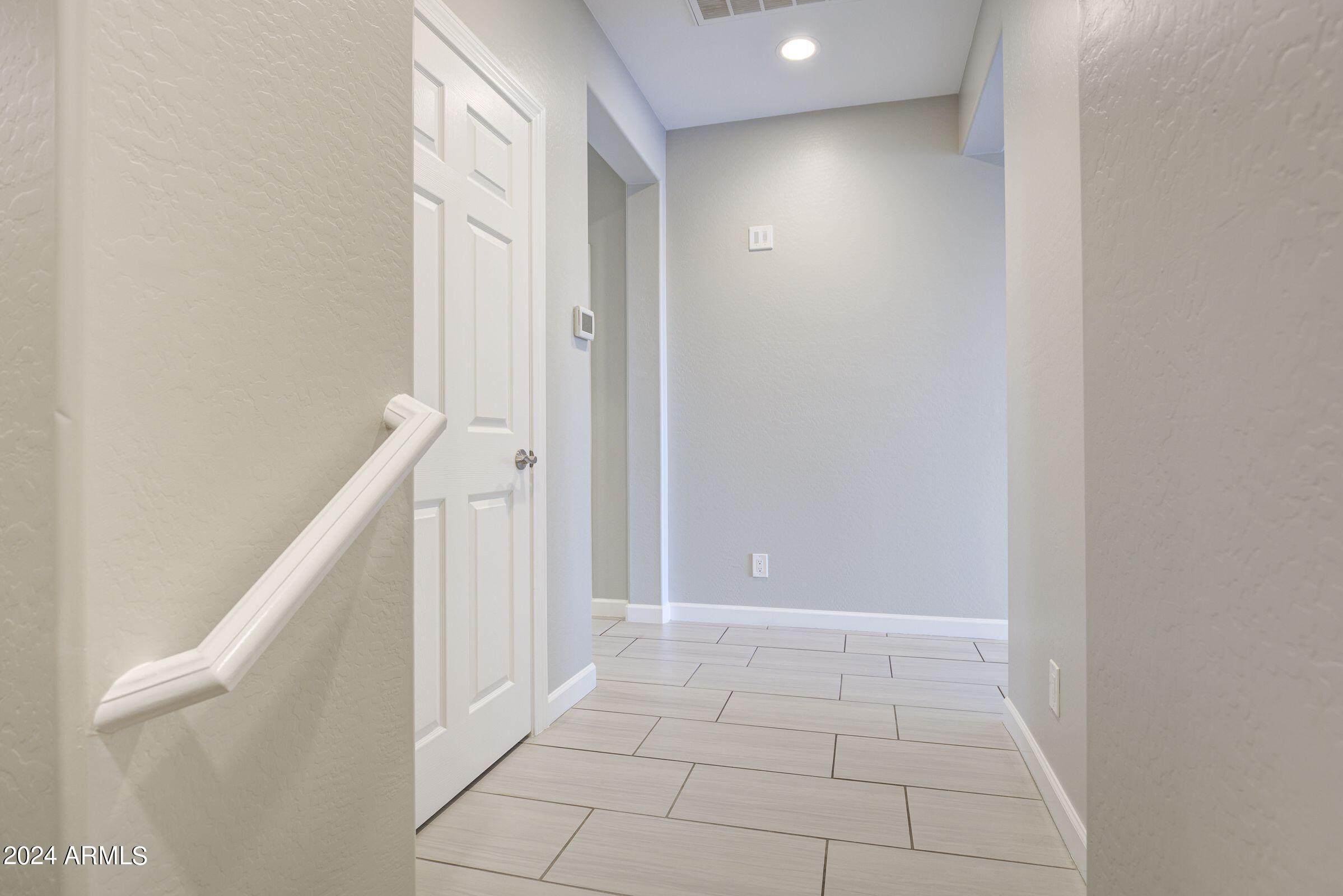 4777 South Fulton Ranch Boulevard, Unit 2066 Chandler, AZ 85248 - Photo 7 of 46 a view of an empty room