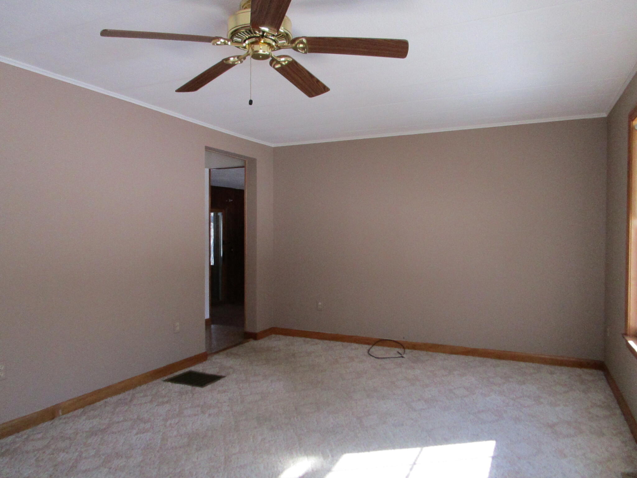 61 Webber Brook Road Oxford, ME 04270 - Photo 11 of 30 25