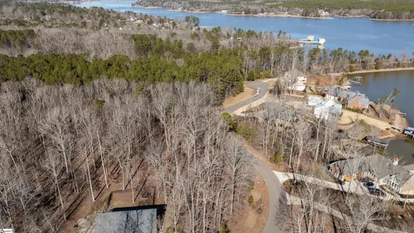 $189,900 | 0 Harborside/lakeport Drive, Greenwood, SC 29649