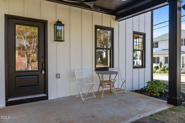 a view of outdoor space yard and patio