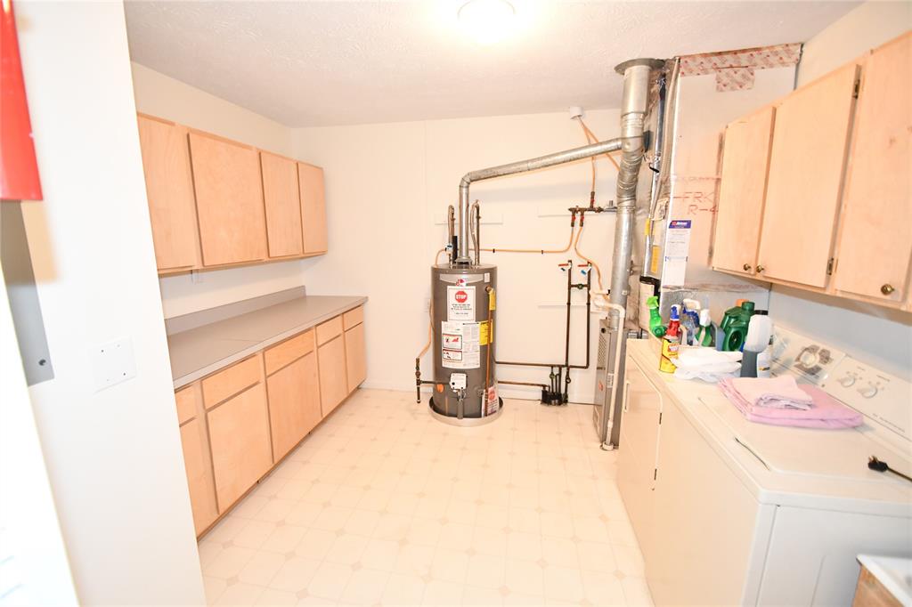 6554 D Rainer Way, Unit D Indianapolis, IN 46214 - Photo 14 of 22 Gallery Image 14