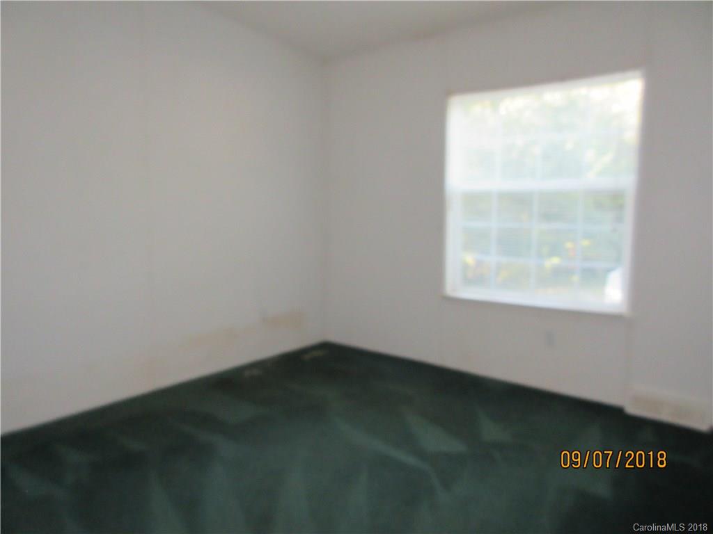 175 Williston Drive Rutherfordton, NC 28139 - Photo 4 of 13 Gallery Image 4