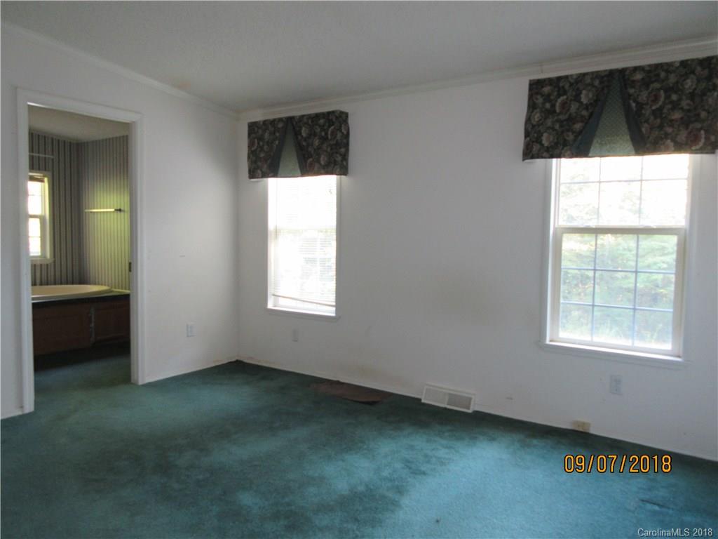 175 Williston Drive Rutherfordton, NC 28139 - Photo 5 of 13 Gallery Image 5
