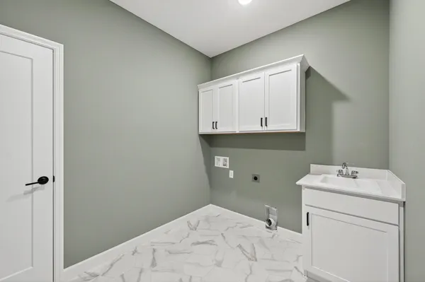 $619,900 | 4617 89th Street Northeast, Monticello, MN 55362