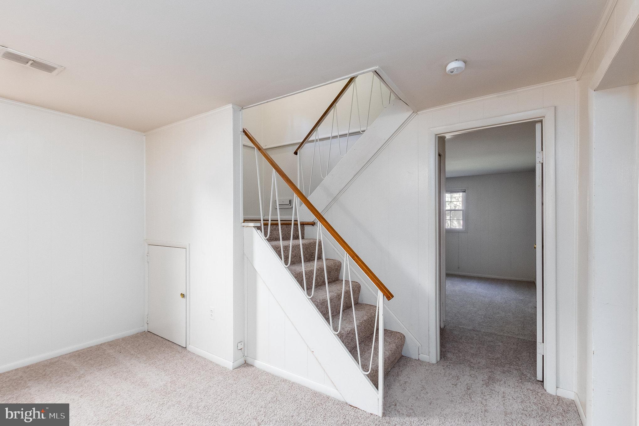 6307 Greeley Boulevard Springfield, VA 22152 - Photo 12 of 31