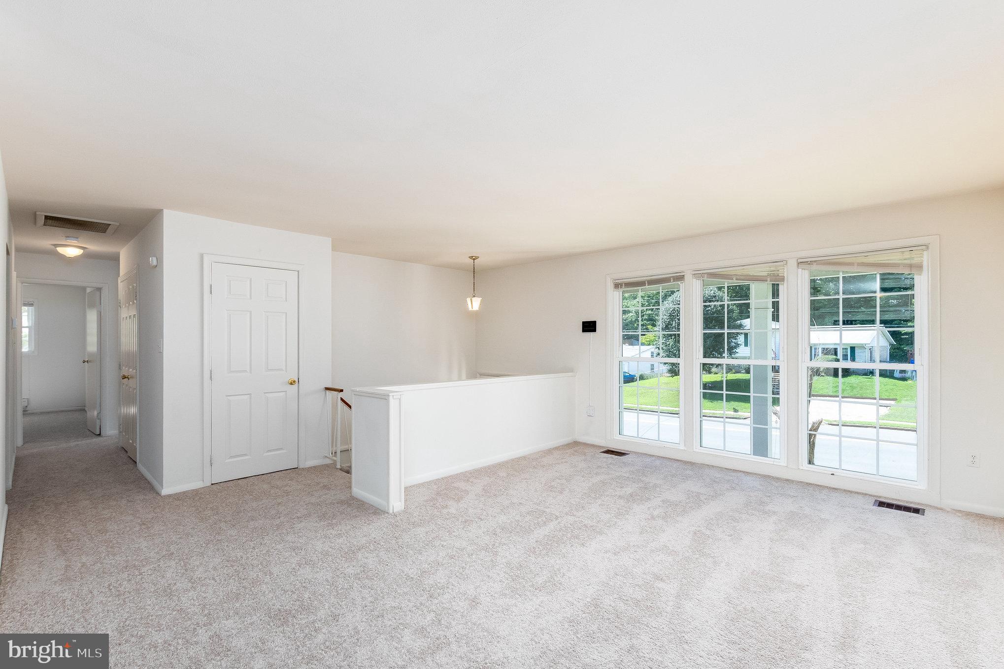 6307 Greeley Boulevard Springfield, VA 22152 - Photo 2 of 31