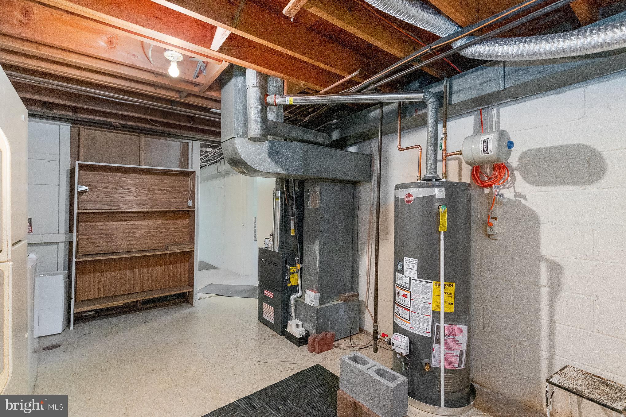 6307 Greeley Boulevard Springfield, VA 22152 - Photo 29 of 31