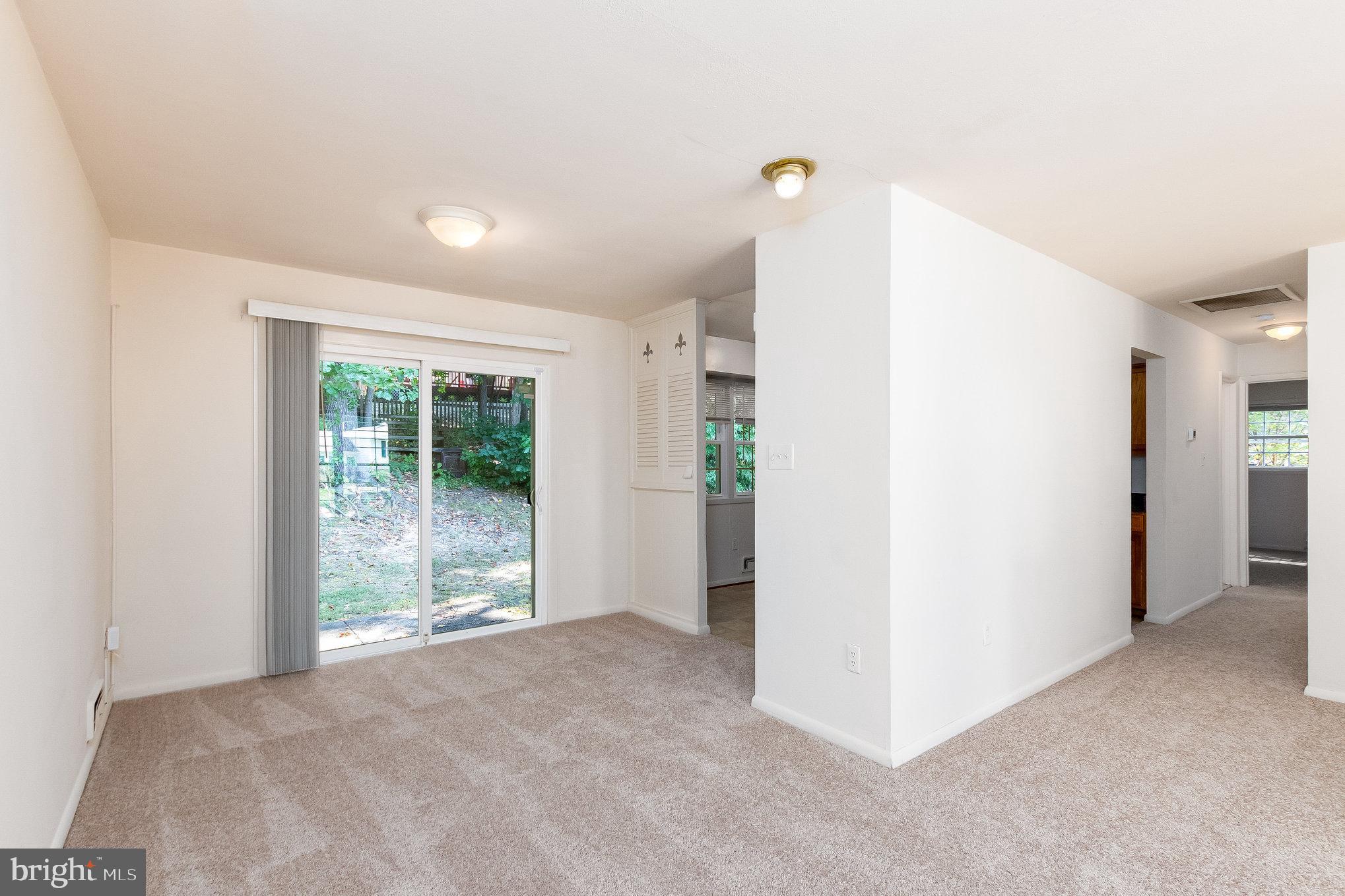 6307 Greeley Boulevard Springfield, VA 22152 - Photo 6 of 31