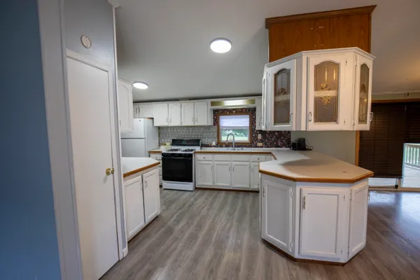 $149,000 | 485 East South Street, Marcellus, MI 49067