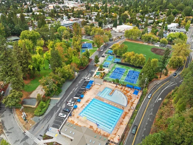 $200,000 | 10130 Timberland Drive, Grass Valley, CA 95949