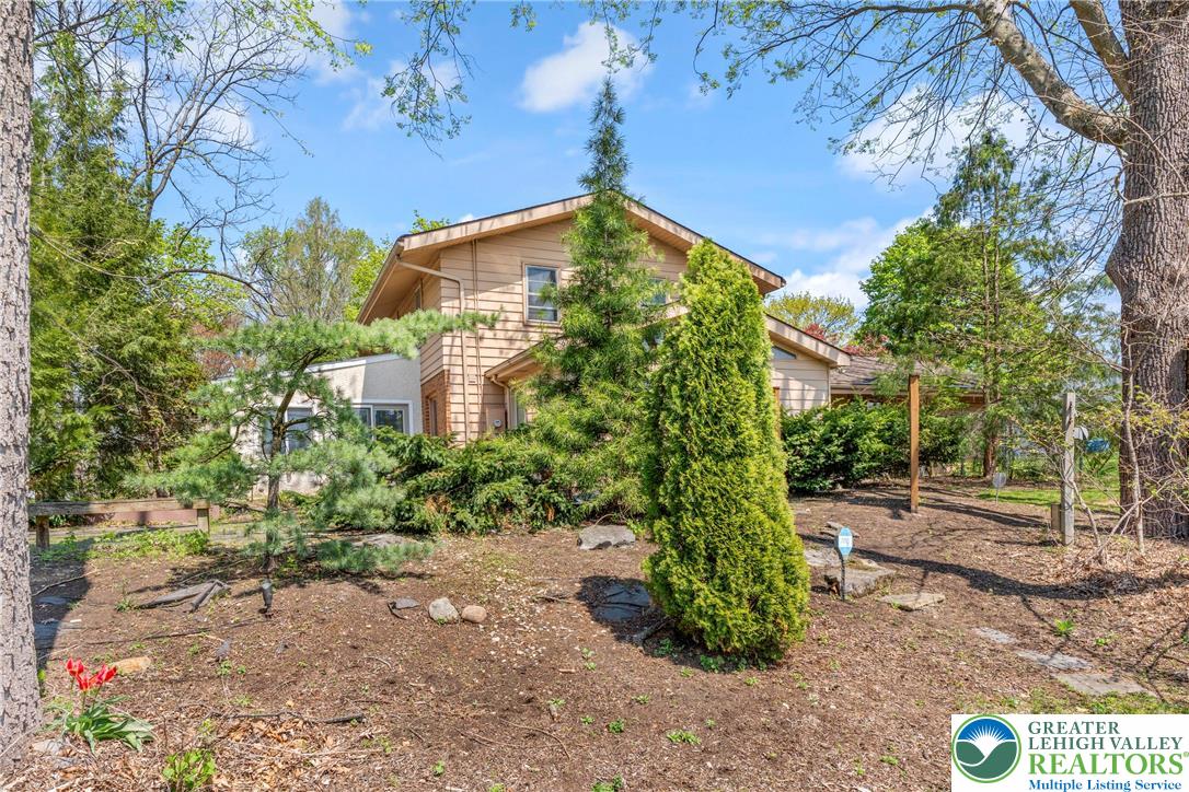 3948 Manchester Road Allentown, PA 18104 - Photo 6 of 54 Gallery Image 6