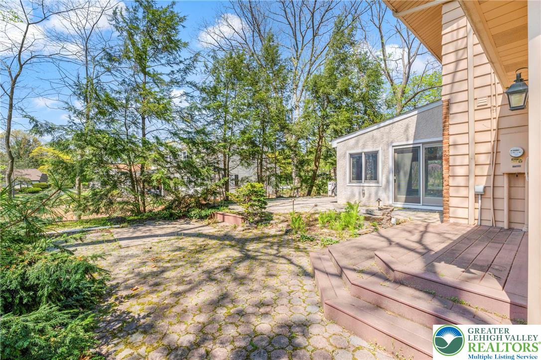 3948 Manchester Road Allentown, PA 18104 - Photo 7 of 54 Gallery Image 7
