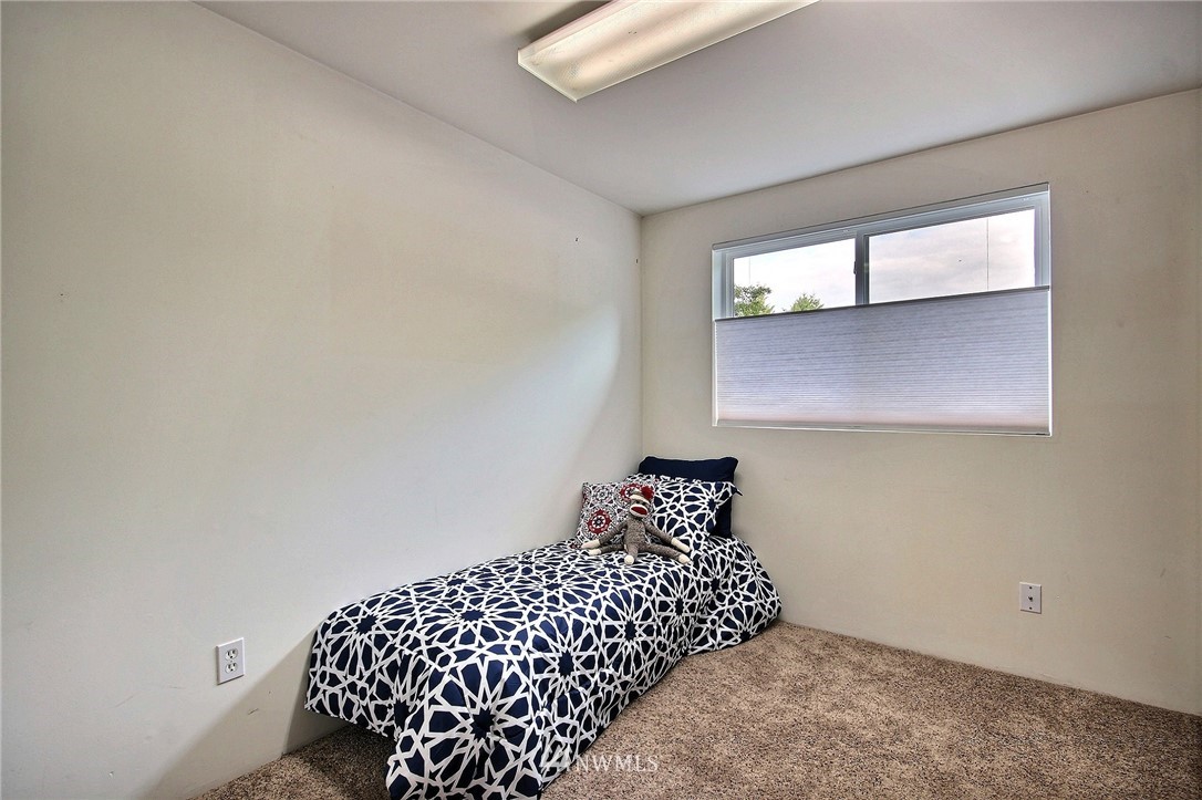 2802 228th Street Southeast Bothell, WA 98021 - Photo 13 of 23