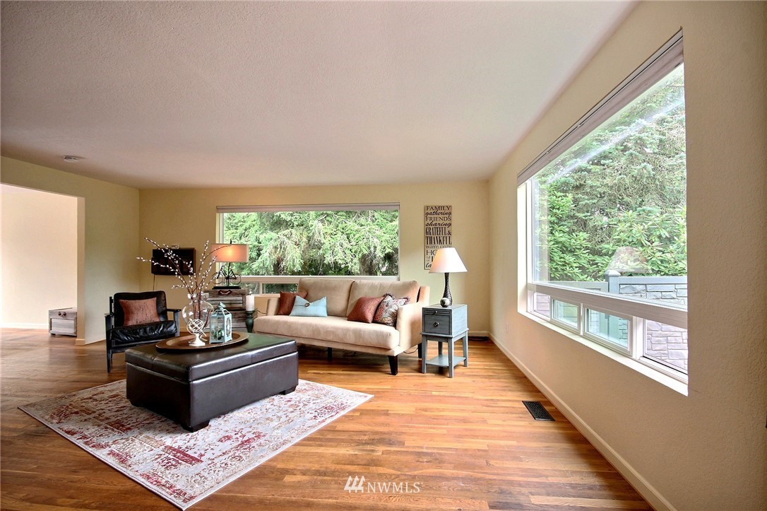2802 228th Street Southeast Bothell, WA 98021 - Photo 3 of 23