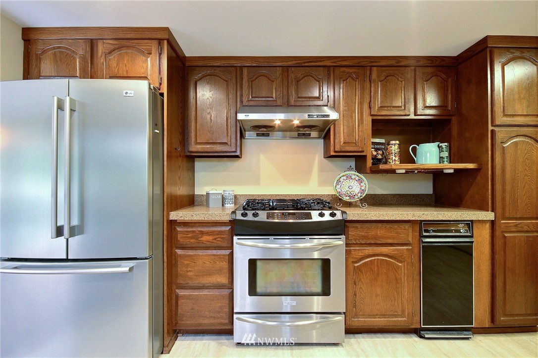 2802 228th Street Southeast Bothell, WA 98021 - Photo 6 of 23