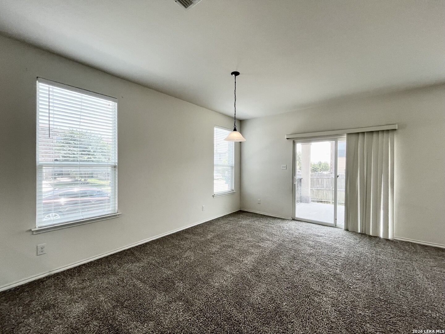 401 Ruby Ritz Universal City, TX 78148 - Photo 17 of 46