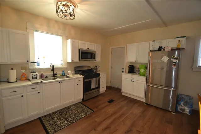 $2,200 | 505 East Main Street, Palmyra, NY 14522