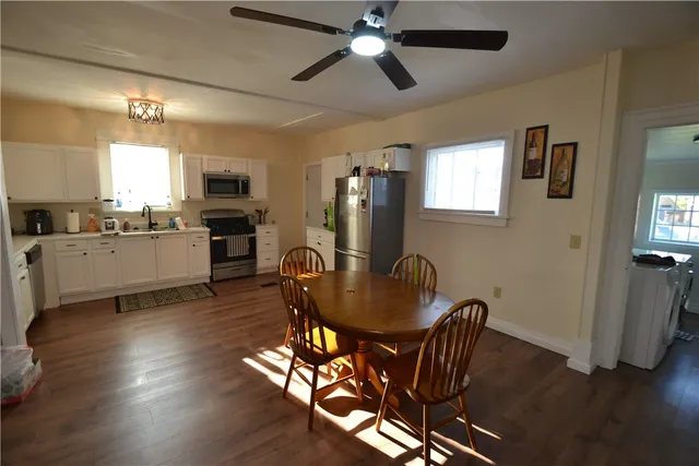 $2,200 | 505 East Main Street, Palmyra, NY 14522