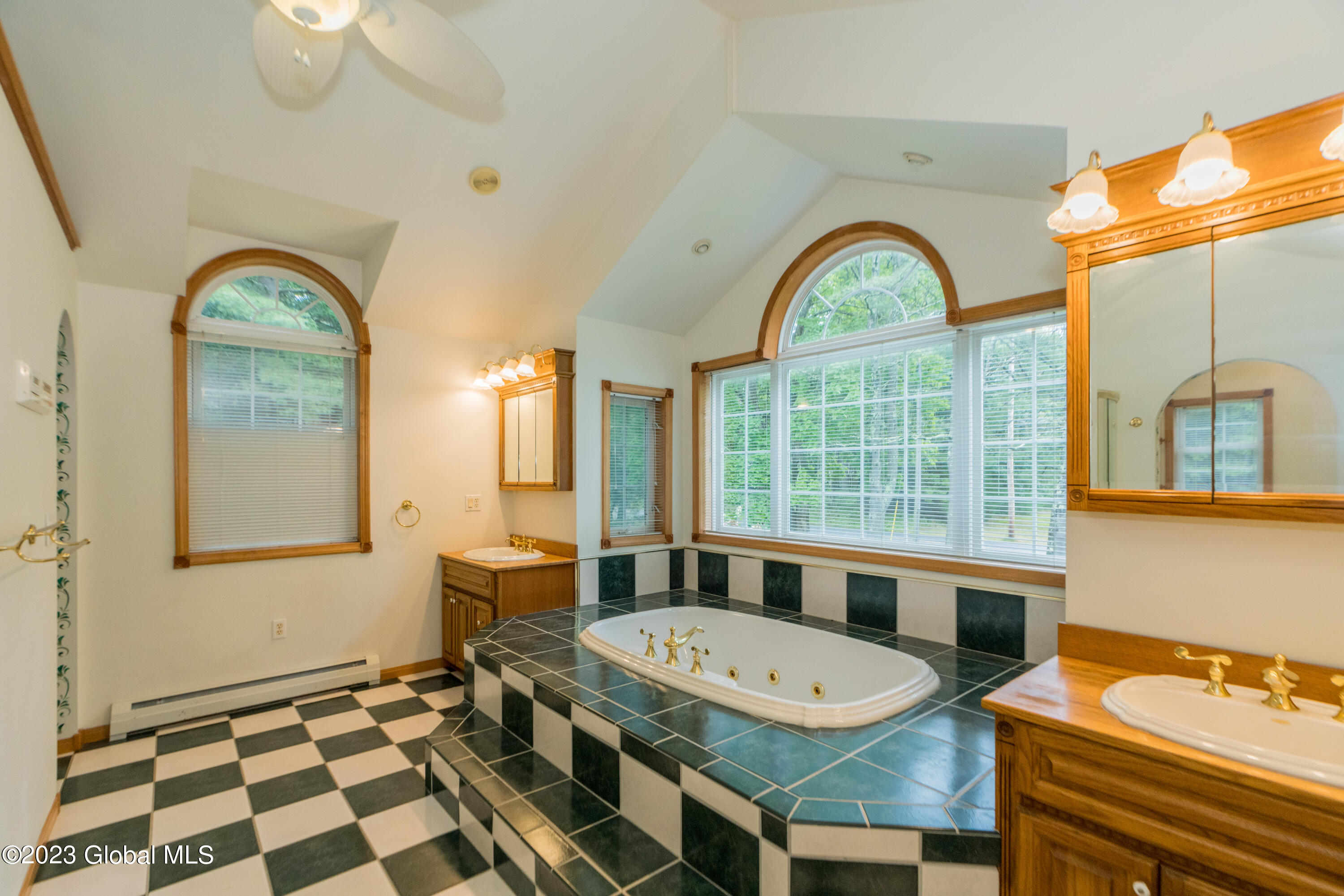 237 Louden Road Wilton, NY 12866 - Photo 20 of 48 DSC01216