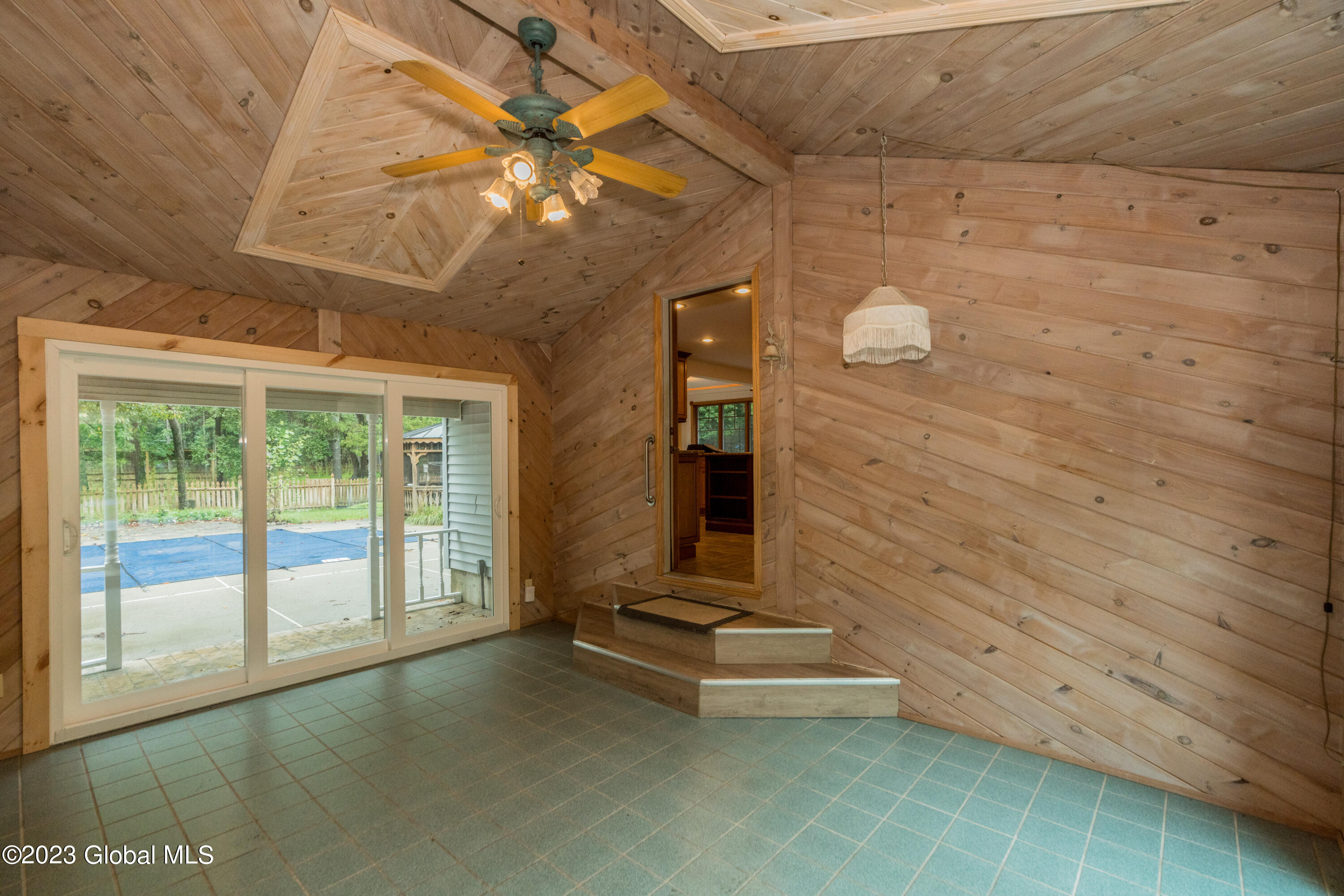 237 Louden Road Wilton, NY 12866 - Photo 31 of 48 DSC01245