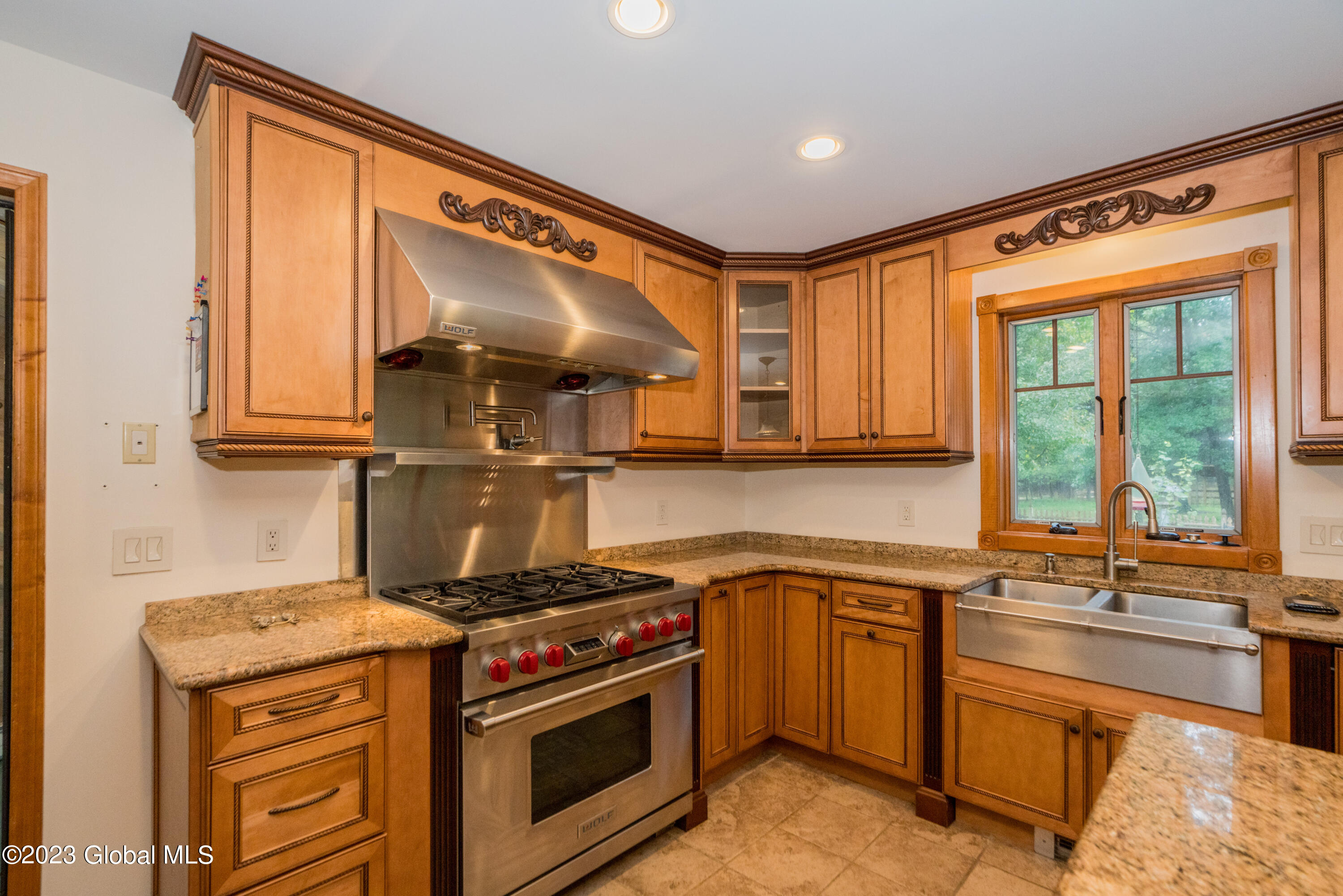 237 Louden Road Wilton, NY 12866 - Photo 9 of 48 DSC01260