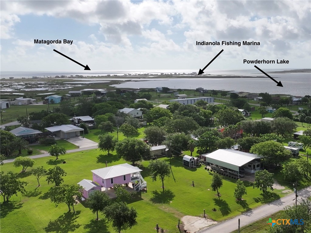 111 Springfield Avenue Port Lavaca, TX 77979 - Photo 7 of 34