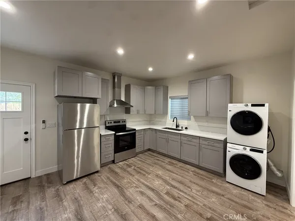 $2,480 | 439 West Colorado Boulevard, Unit 2, Monrovia, CA 91016