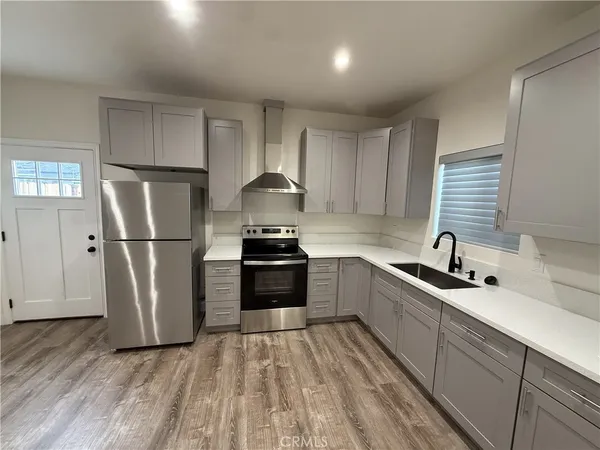 $2,480 | 439 West Colorado Boulevard, Unit 2, Monrovia, CA 91016