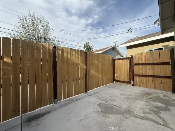 $2,480 | 439 West Colorado Boulevard, Unit 2, Monrovia, CA 91016