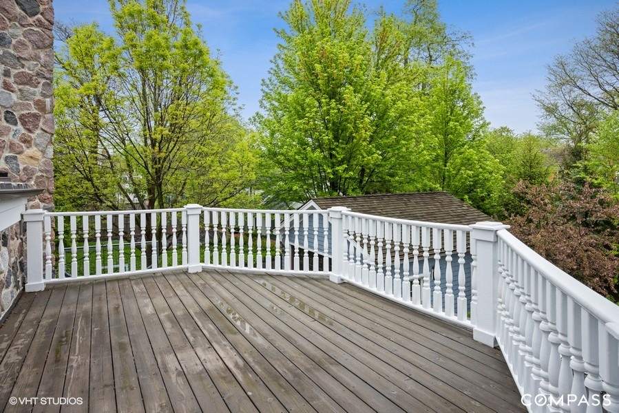 339 Linden Street Winnetka, IL 60093 - Photo 30 of 69