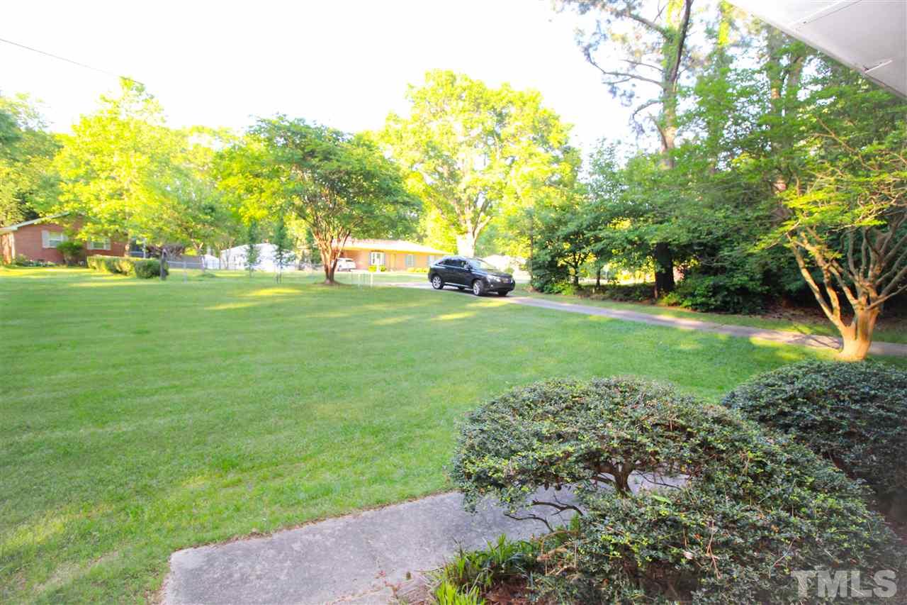 232 Singleton Street Raleigh, NC 27606 - Photo 3 of 30