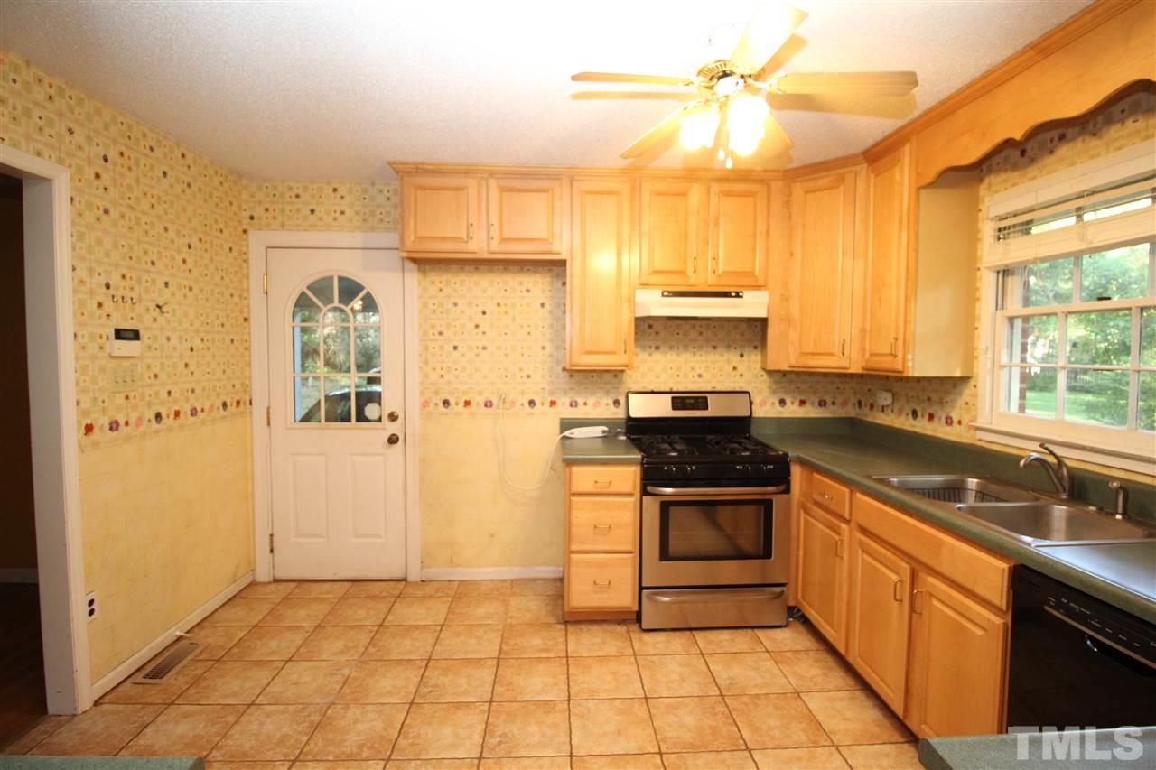 232 Singleton Street Raleigh, NC 27606 - Photo 10 of 30