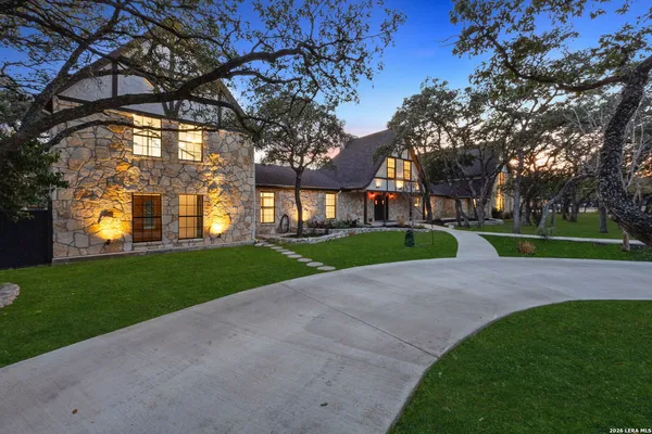 $2,895,000 | 232 Meadowbrook Drive, Hollywood Park, TX 78232