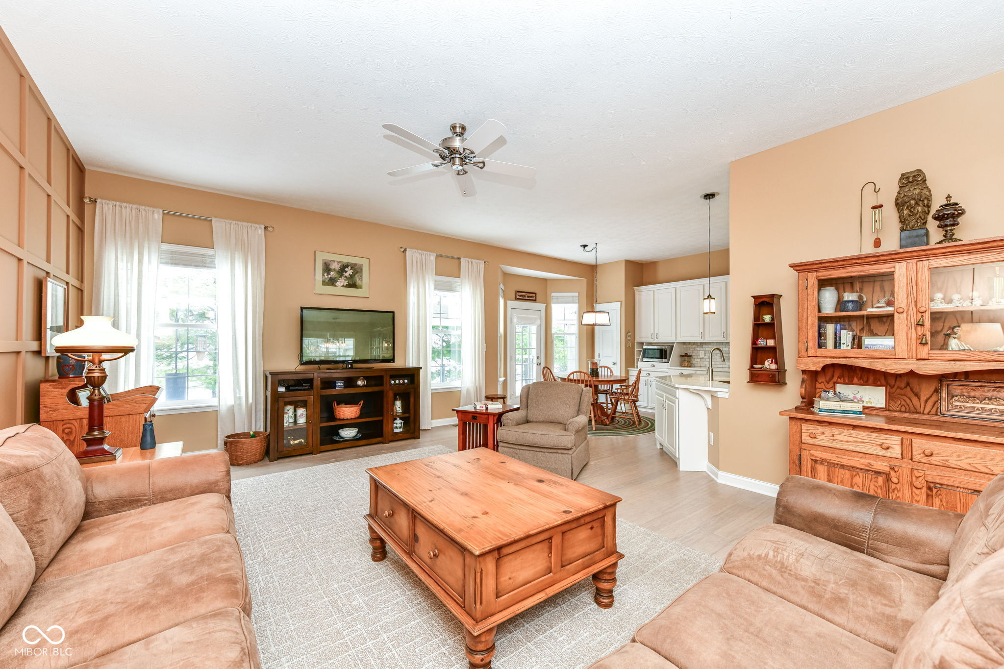 11319 Whitewater Way Fishers, IN 46037 - Photo 13 of 57