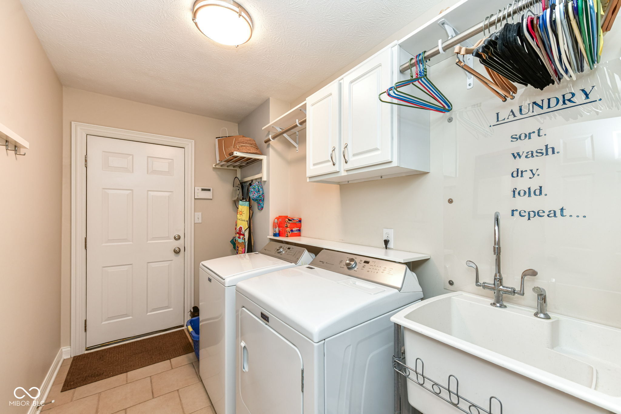 11319 Whitewater Way Fishers, IN 46037 - Photo 24 of 57