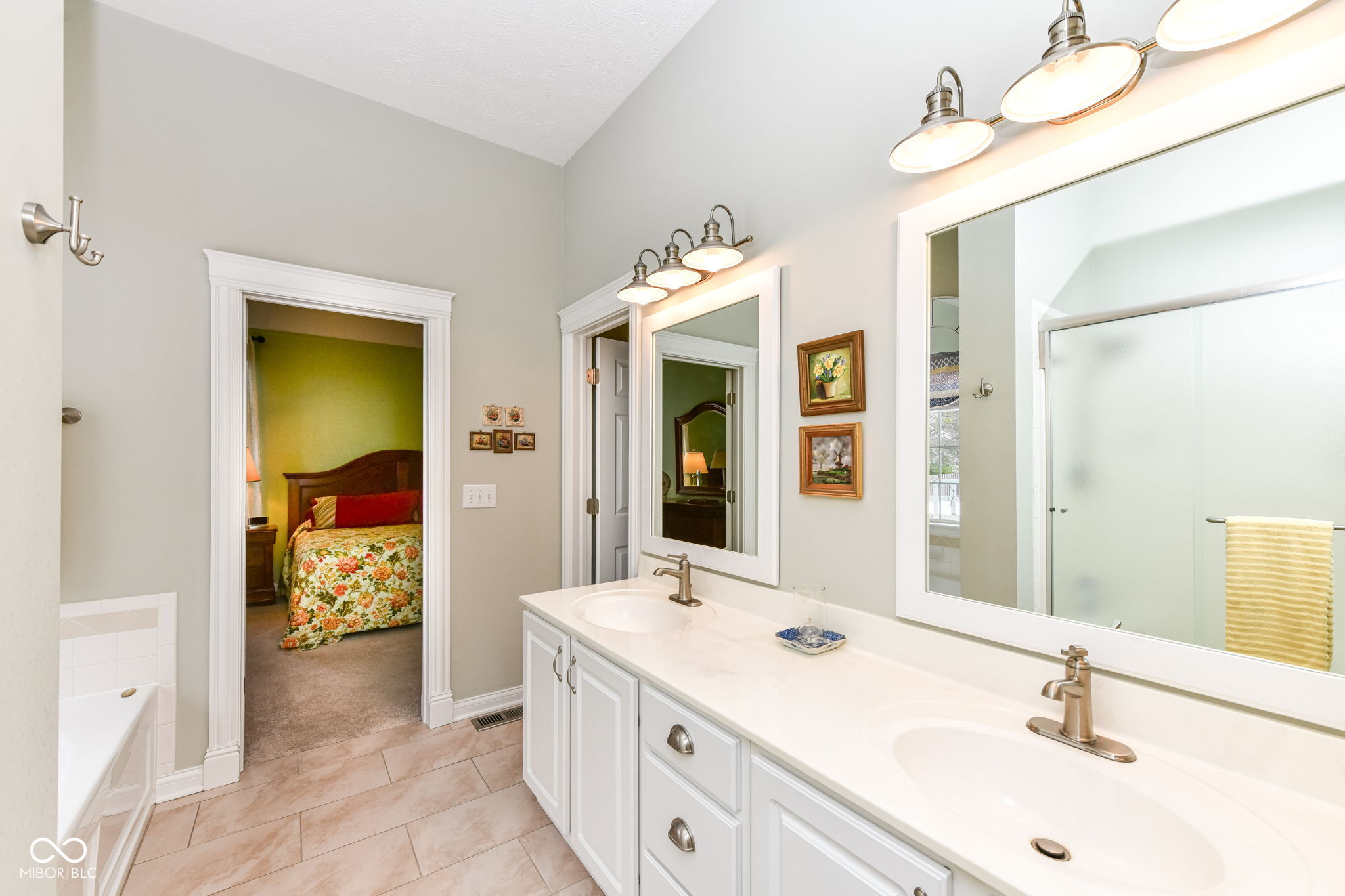 11319 Whitewater Way Fishers, IN 46037 - Photo 32 of 57