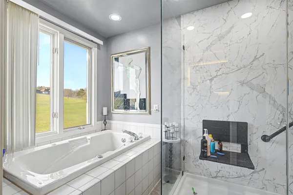 $450,000 | 19 Walnut Hill Drive, Galena, IL 61036