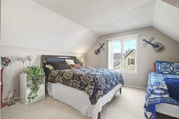 $450,000 | 19 Walnut Hill Drive, Galena, IL 61036