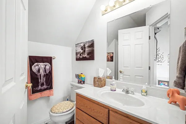 $450,000 | 19 Walnut Hill Drive, Galena, IL 61036