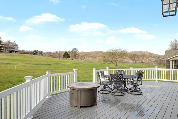 $450,000 | 19 Walnut Hill Drive, Galena, IL 61036