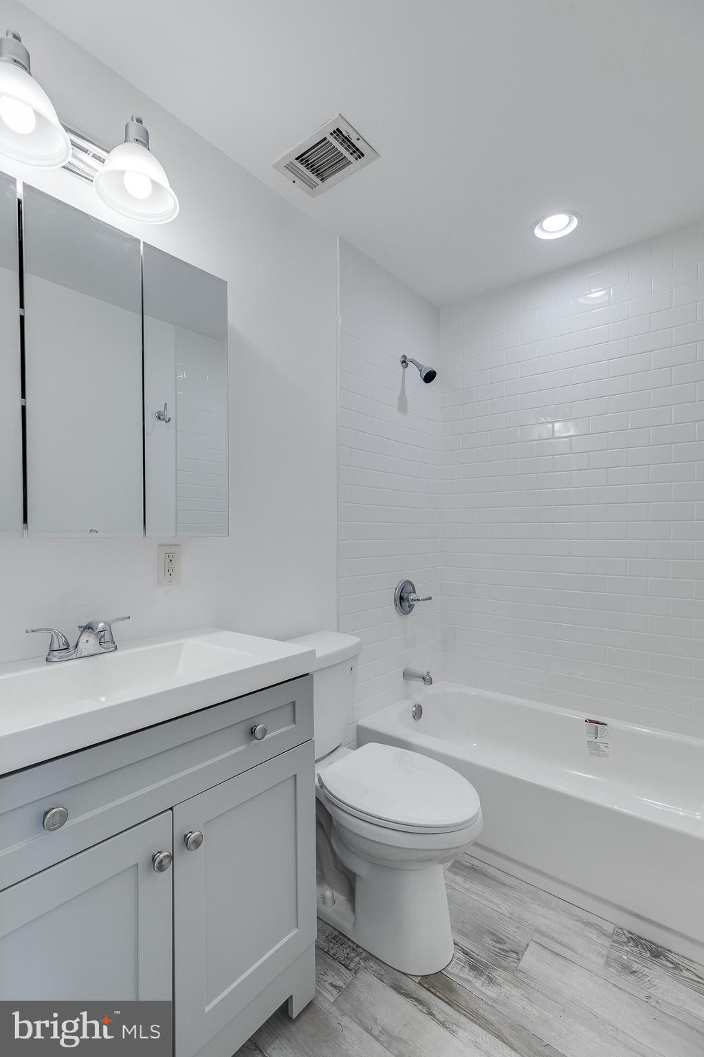 3664 Academy Road Philadelphia, PA 19154 - Photo 19 of 29 Gallery Image 19