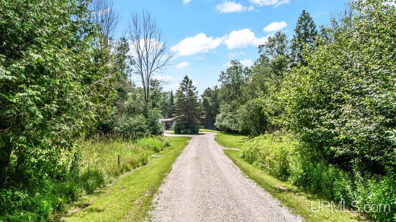 5935 Brampton 27.5 Road Gladstone, MI 49837 - Photo 3 of 45