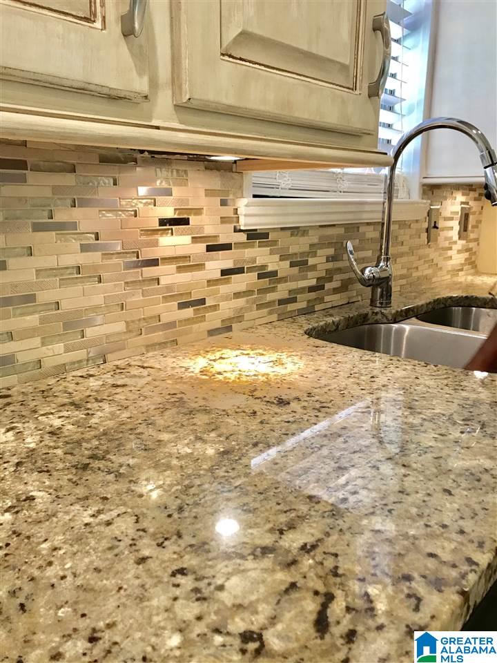 1317 8th Street Pleasant Grove, AL 35127 - Photo 7 of 33