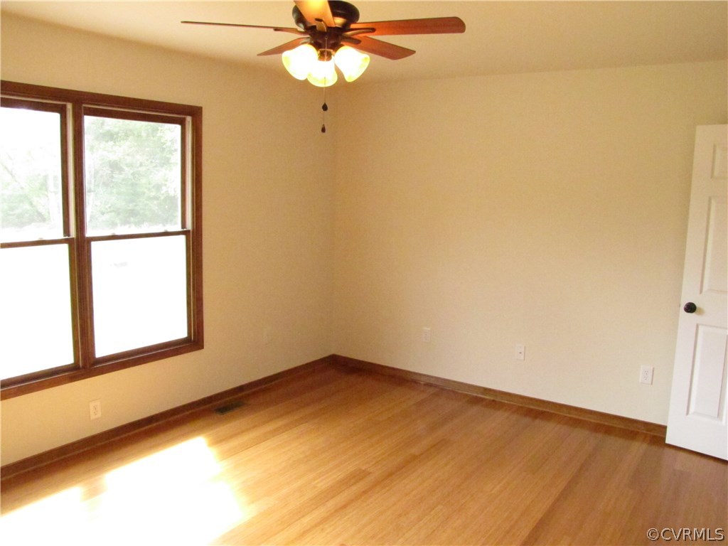 15276 Lebanon Road Spring Grove, VA 23881 - Photo 14 of 21 Master br with hardwood