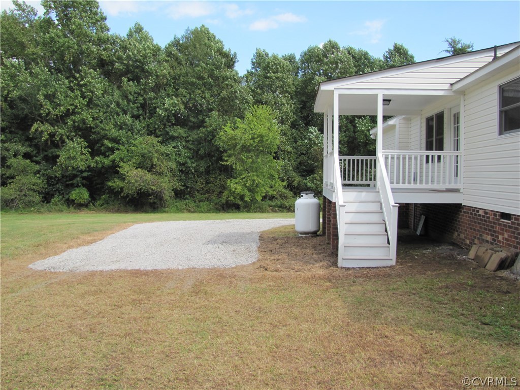 15276 Lebanon Road Spring Grove, VA 23881 - Photo 9 of 21 Parking